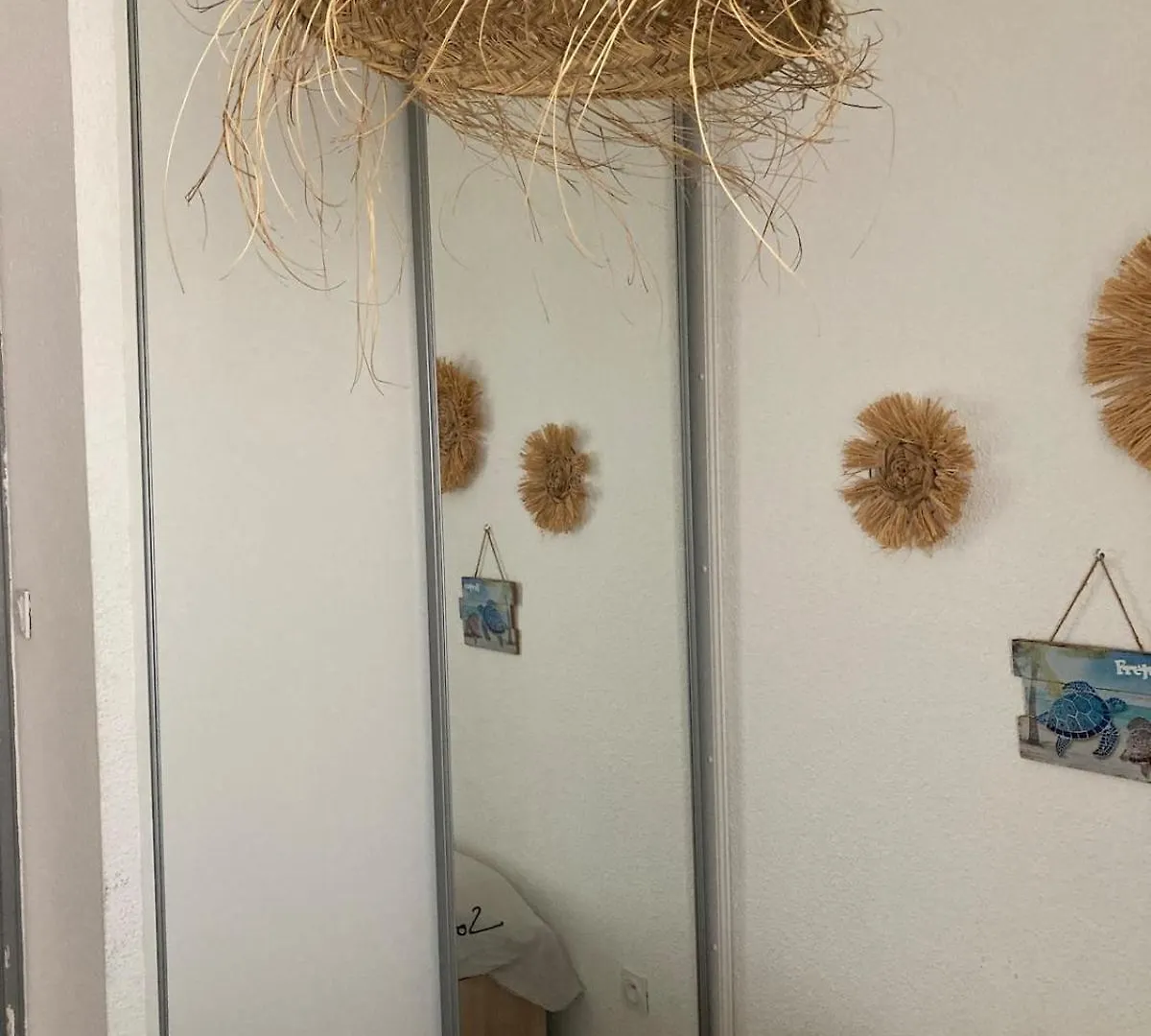 Apartment Appartement Dans Villa A 600M De La Plage Frejus