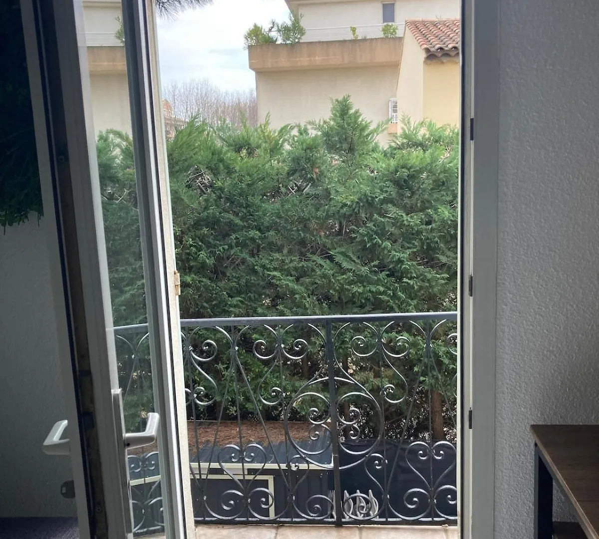 Appartement Dans Villa A 600M De La Plage Frejus 0*,